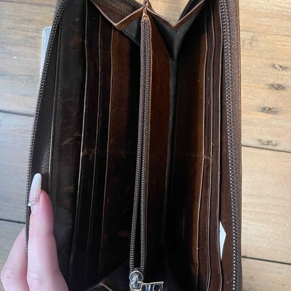 Authentic Rudsak wallet - Picture 3 of 3